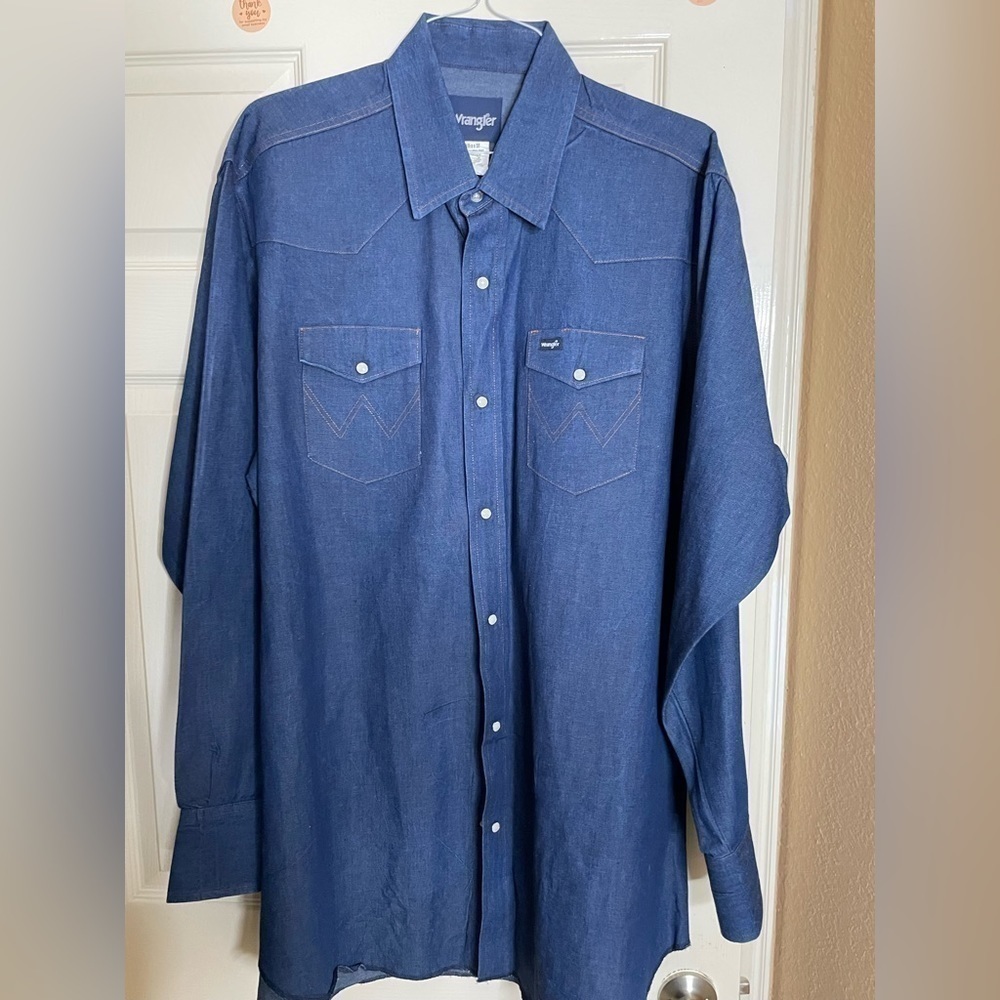 Wrangler Sherpa Fleece Lined Denim Shirt Dark Wash Button Up Pockets Men's XLT   - Picture 9 of 11